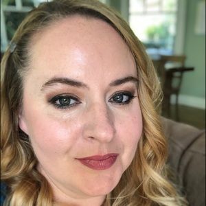 Meet your Posher, Sabrina